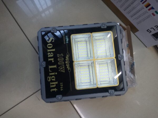 solar floodlight 100w solar light - Image 2