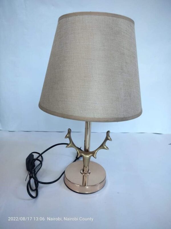 modern ceramic base bedside table lamp